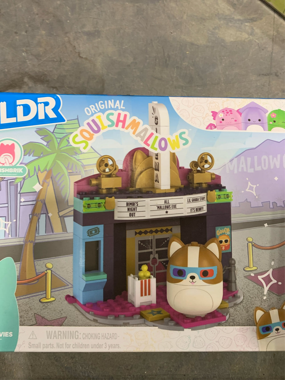 BLDR Squishmallows Reginald at The Movies Building Set - Reginald The Corgi Buildable Figure - Squishmallows Fans 8+, 0093 -B14-1350 -K6-1542