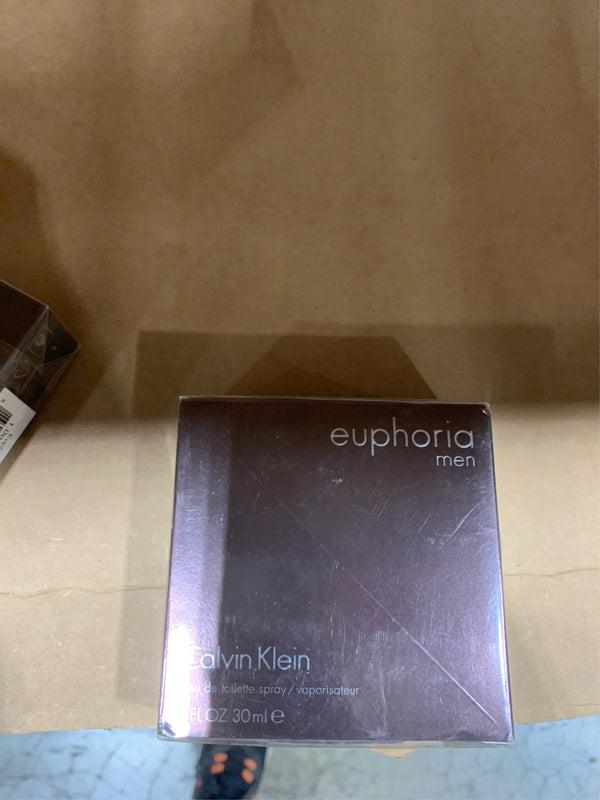 Calvin Klein Euphoria Men Eau De Toilette Spray, 1 Oz -B4-1064 -B4-1075 -B4-1066 -K6-1612 -K6-1613