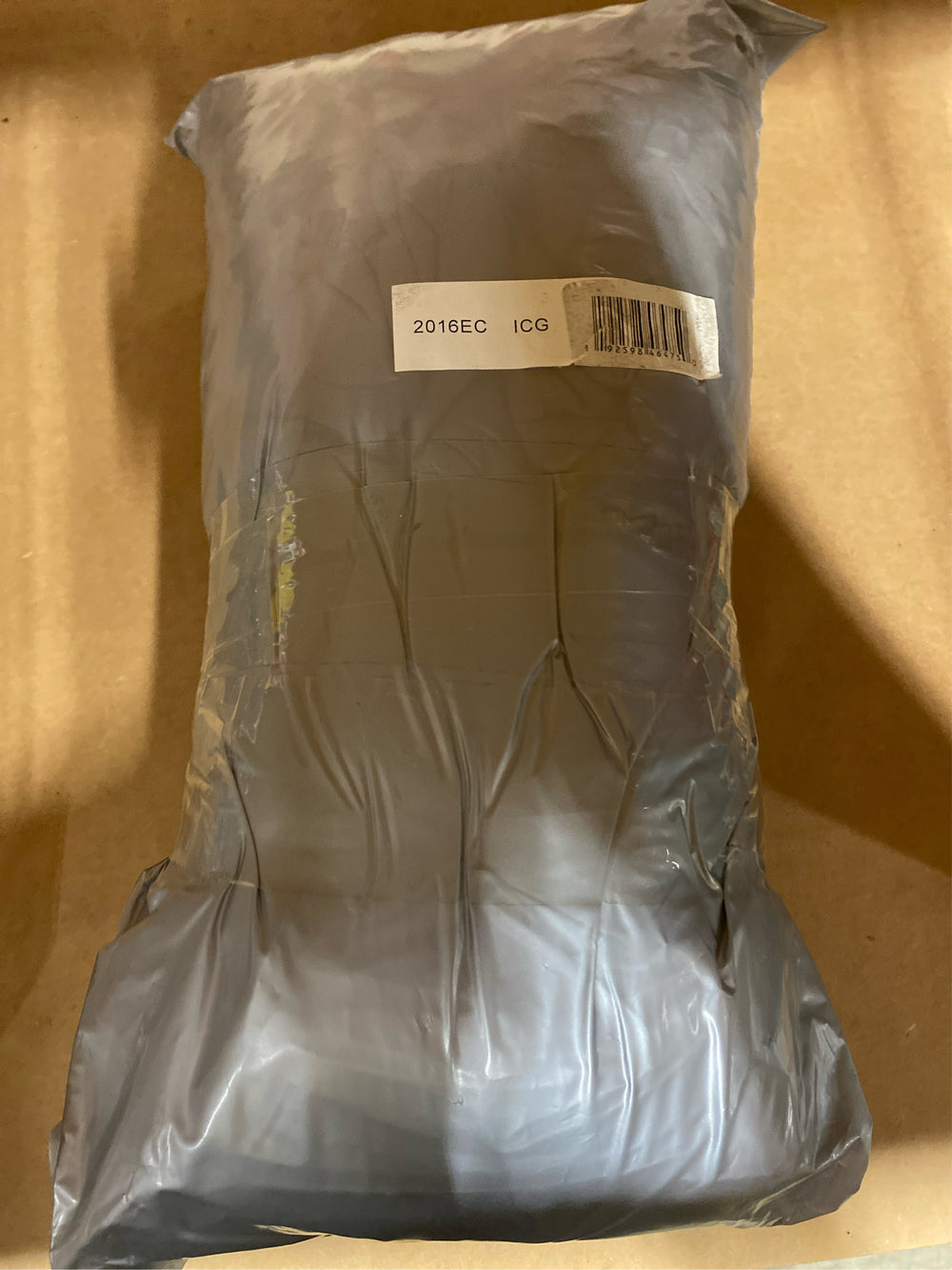 Precious Tails Super Lux Shaggy Fur Cuddler Pet Bed - Small - L10 - 529
