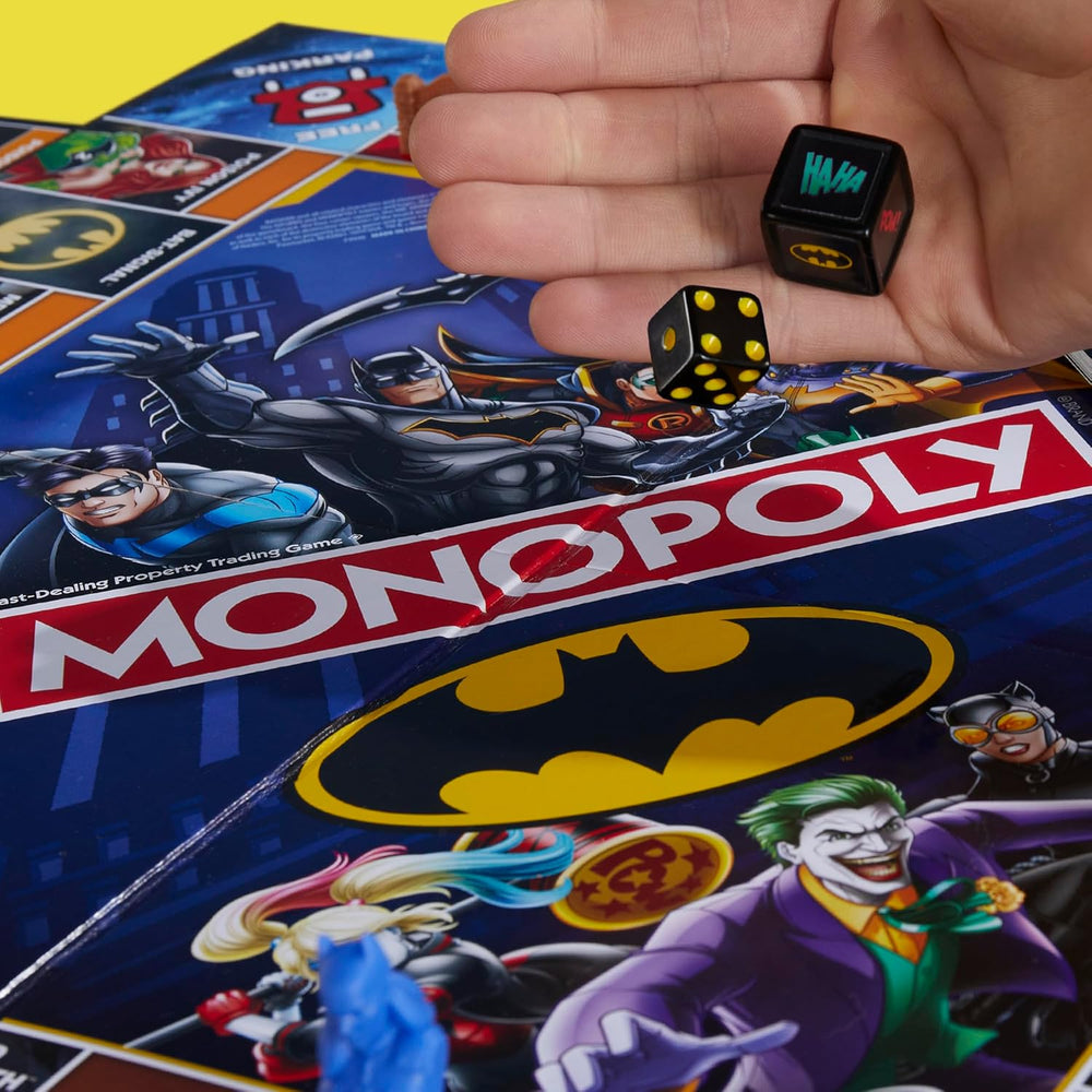 Monopoly Batman Edition Board Game | Monopoly Game for Batman Fans | Ages 8 and Up | 2 to 4 Players | Family Games | Strategy Games for Kids and Adults (Amazon Exclusive) 1362