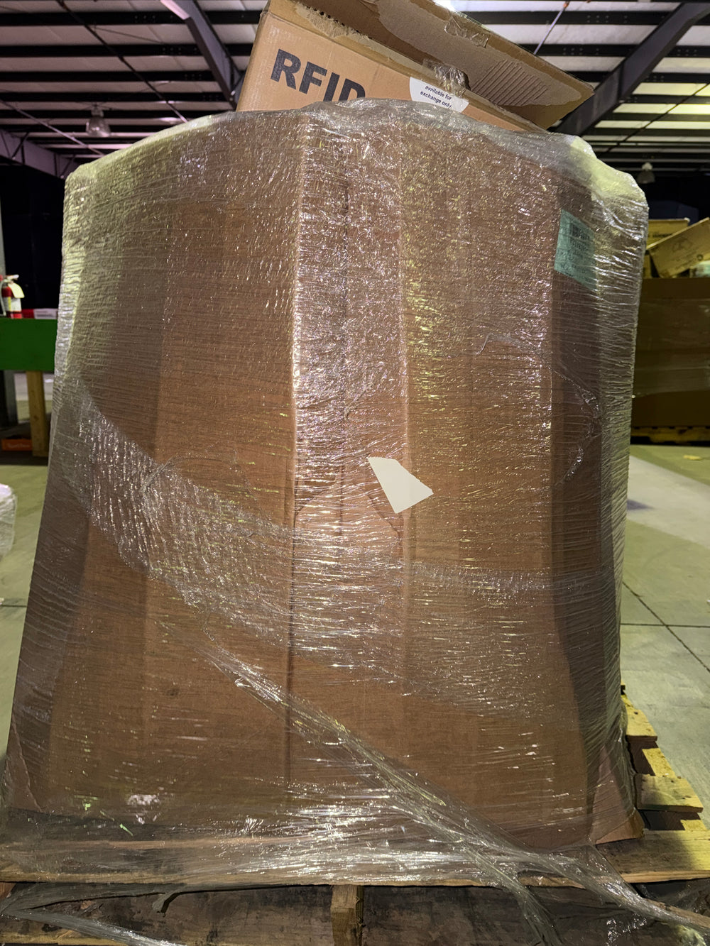 Pallet #37904