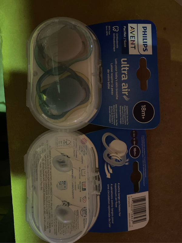 (Lot of 2) Avent Philips Avent Ultra Air Pacifier 18m+ 2 Pack - L10 - 163