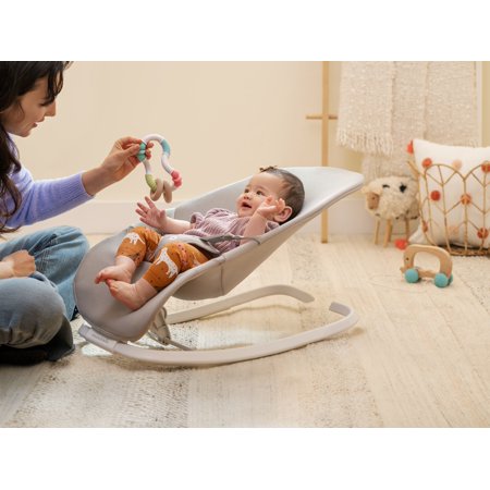 Munchkin  Spring 2-in-1 Infant Bouncer & Rocker, Lightweight with 3 Recline Positions, Unisex - B7 - 529