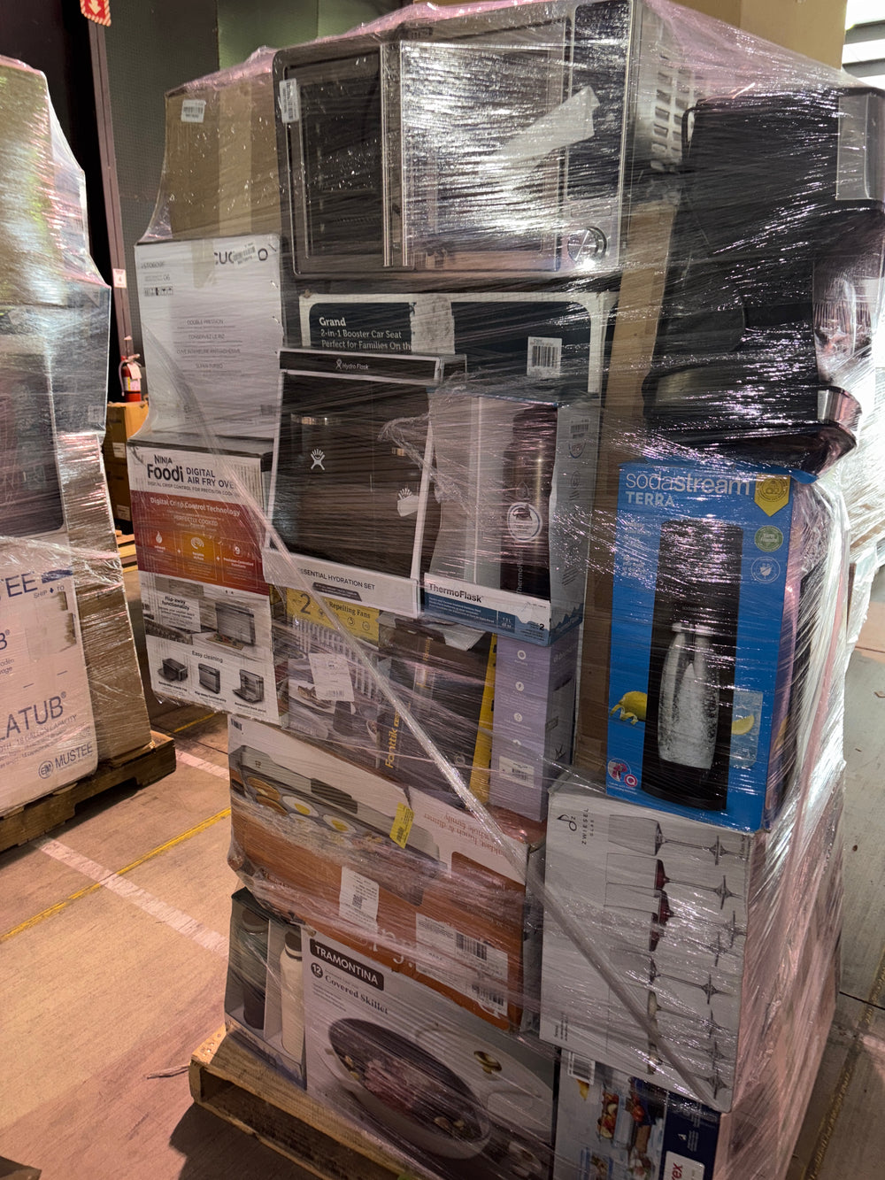 Pallet #67028