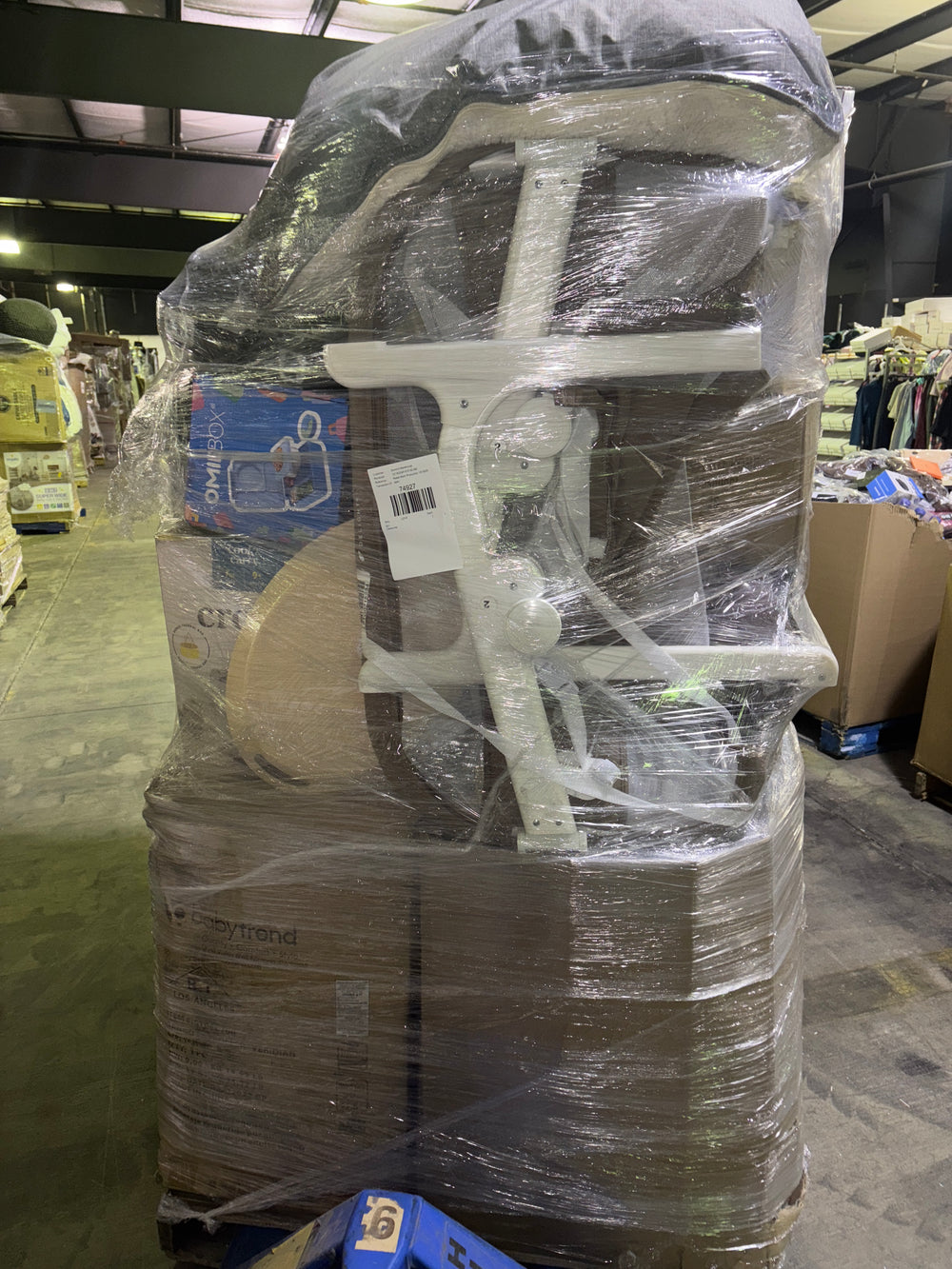 Pallet #74927