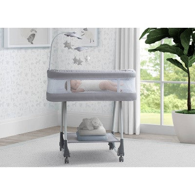 Simmons Kids' Shooting Star Rocking Bassinet with Airflow Mesh - Platinum - F1 - 748