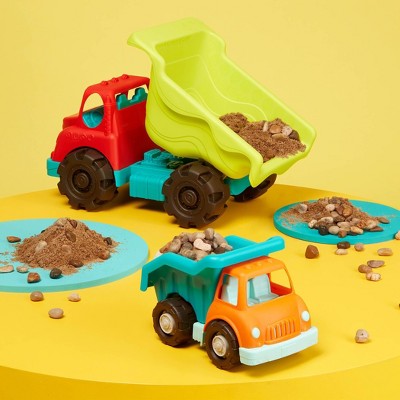 B. play - Toy Trucks - Dump Truck Duo - E12 - 1158