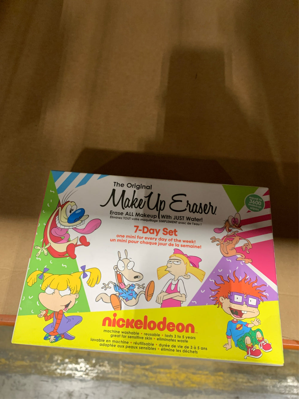 Makeup Eraser 90's Nickelodeon 7 Day Set Colour: White -A5-1093 -A5-1095 -A6-1097 -J8-1622 -J8-1623 -J8-1624