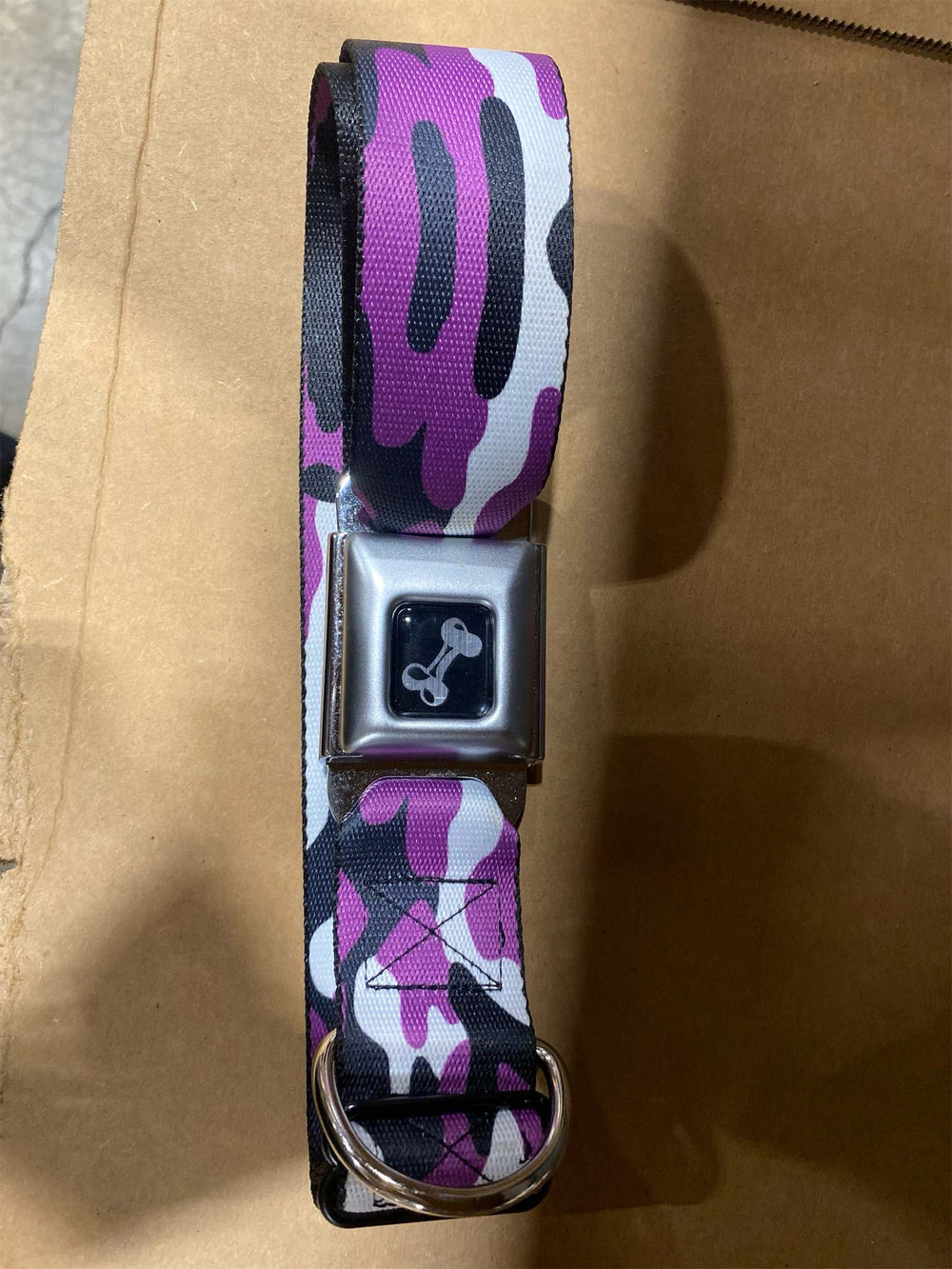 Buckle-Down Pet Collar, Dog Collar Metal Seatbelt Buckle, Camo Purple Black Gray White, 18 - 32 Inches 1.5 Inch Wide - L13 - 599