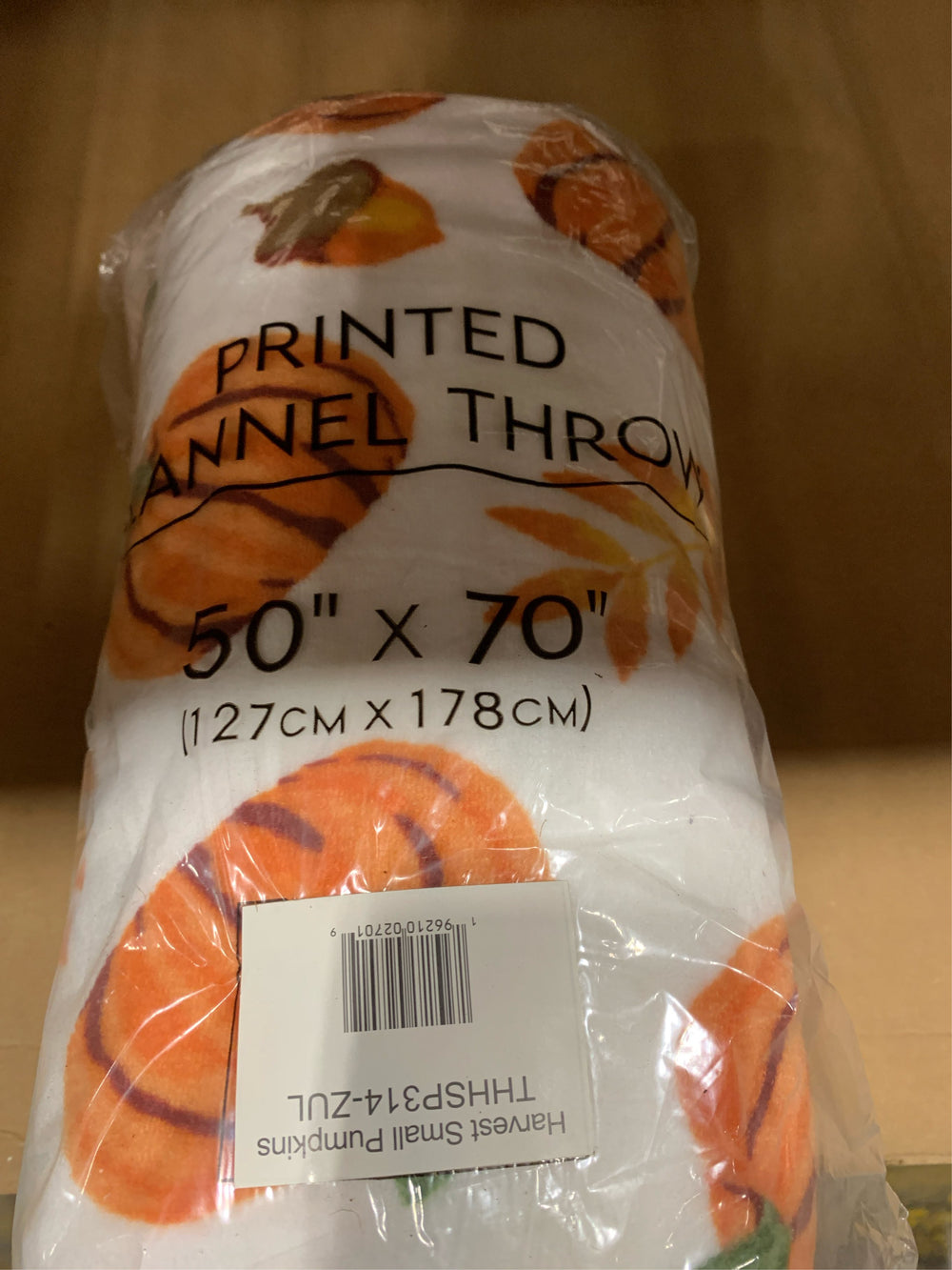 White & Orange Harvest Pumpkins Flannel Throw -K8-0527