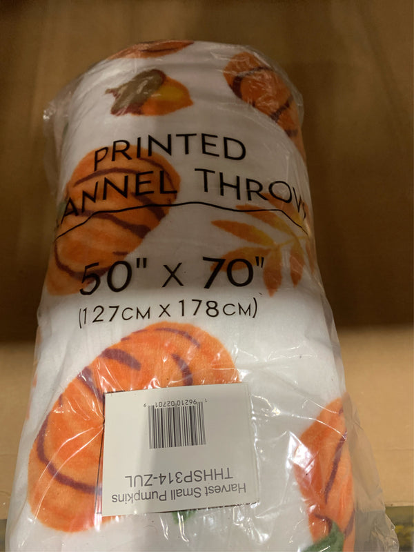 White & Orange Harvest Pumpkins Flannel Throw -K8-0527