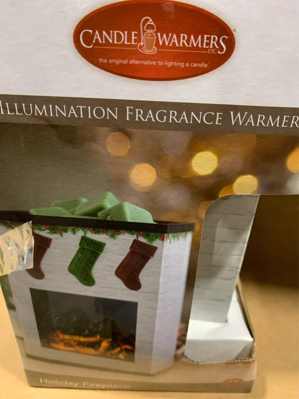 Holiday Fireplace Illumination Fragrance Warmer -J14-0671